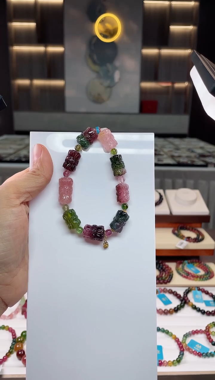 【闪购商品】碧玺单圈手串未镶嵌（多样性发一条）Q