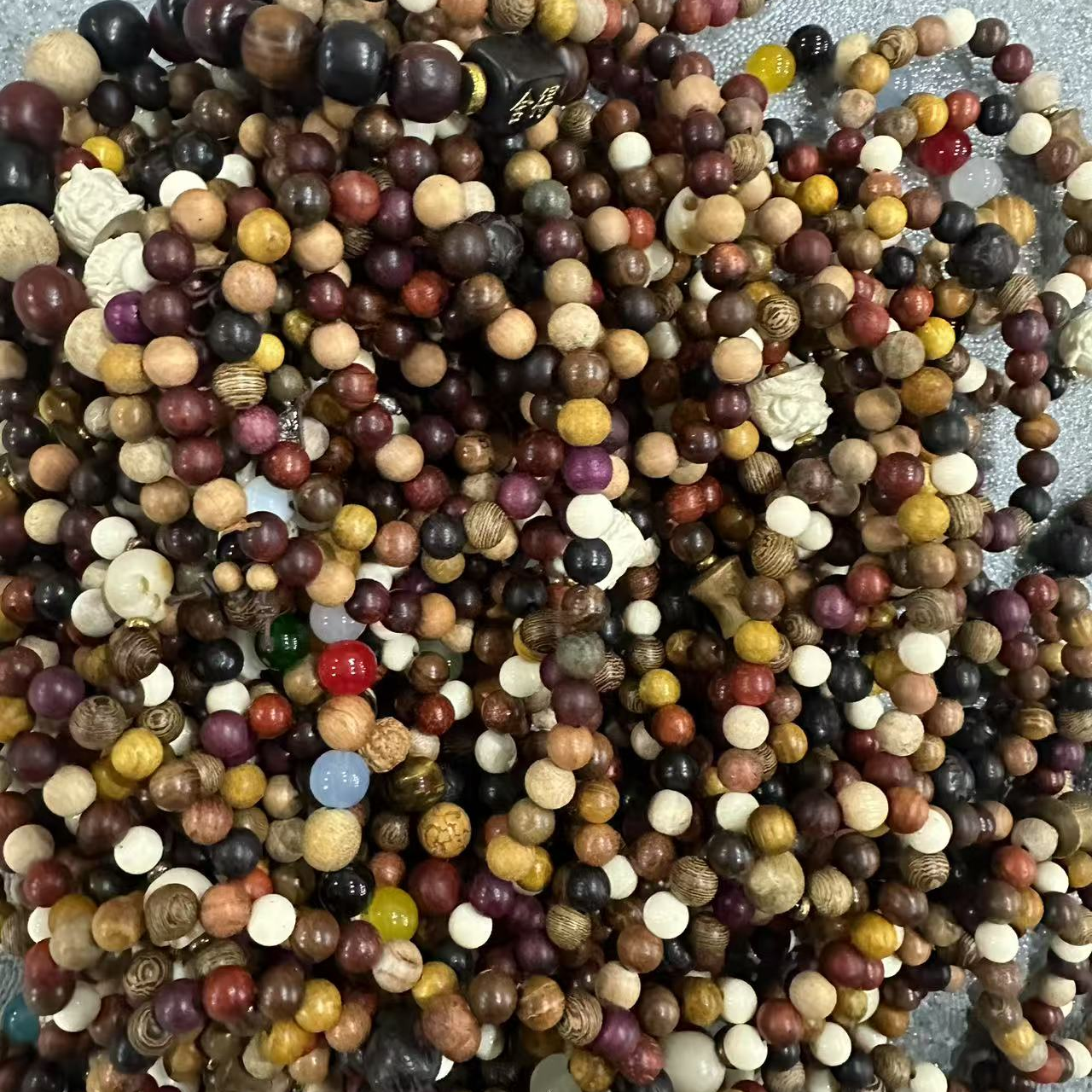 Q27 多宝0.8cm单圈手串 样式多样性发其一