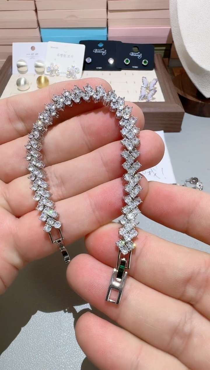合成立方氧化锆铜合金B113