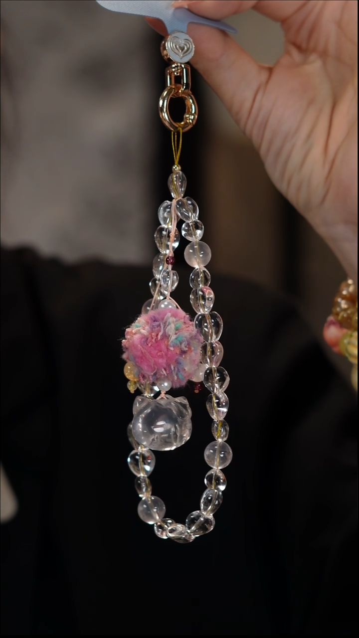 无非金属盈旋小店福利饰品(手机链）