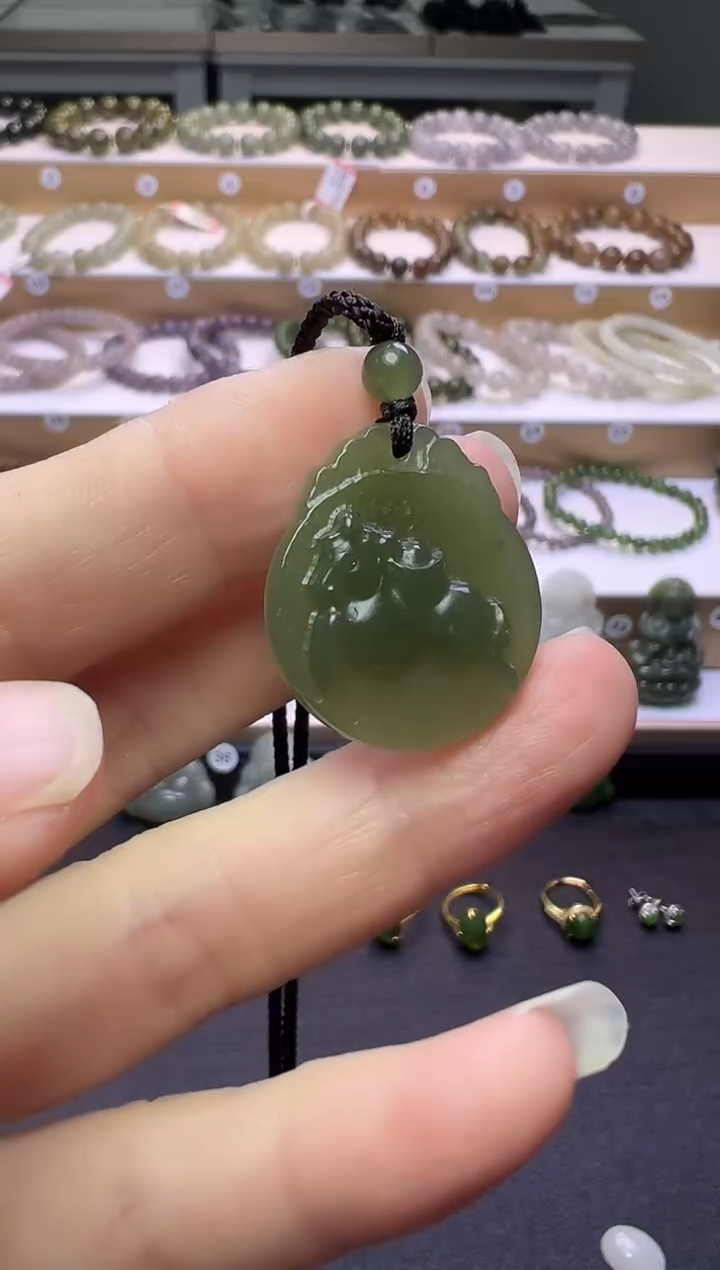 颈饰未镶嵌和田玉124号链接