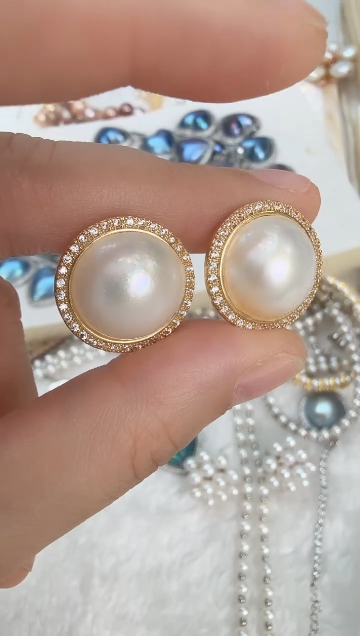 耳饰拼合珍珠（马贝珠）未镶嵌金色太阳花