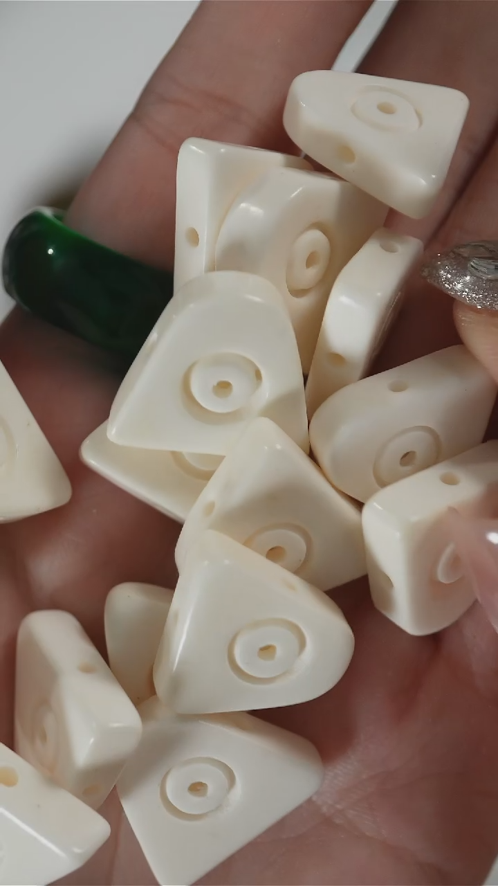 吊坠驼骨驼骨三角三通