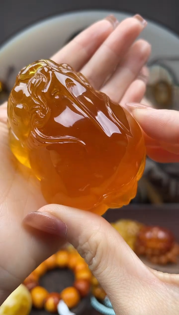 【闪购商品】琥珀裸石未镶嵌首饰 假1赔4 （多样性发货1件