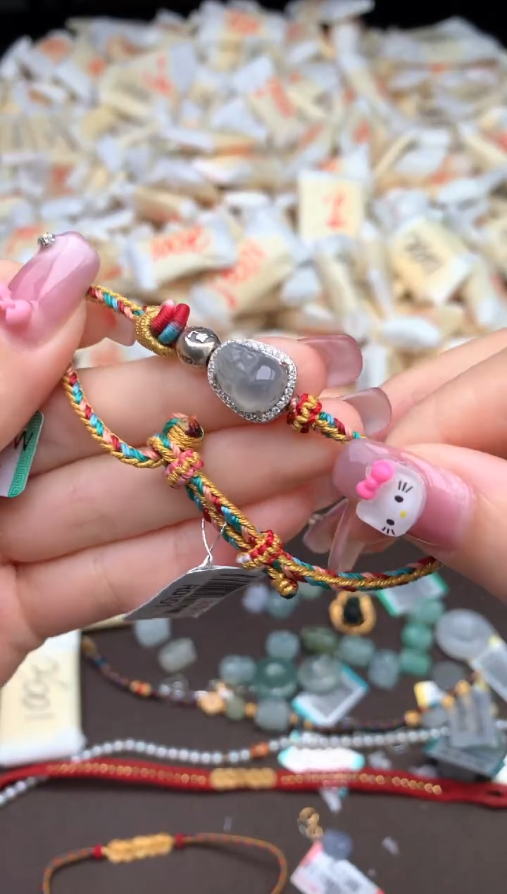【闪购商品】翡翠手绳未镶嵌—