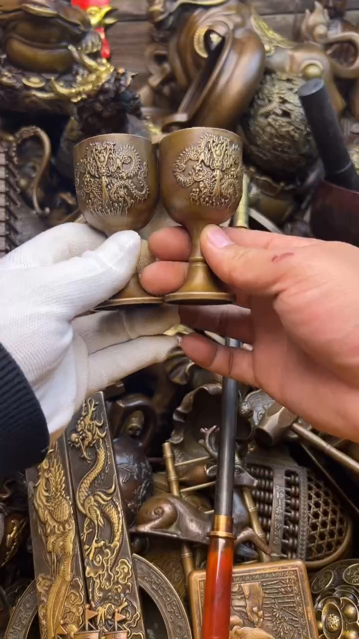 精美铜器，点击下单