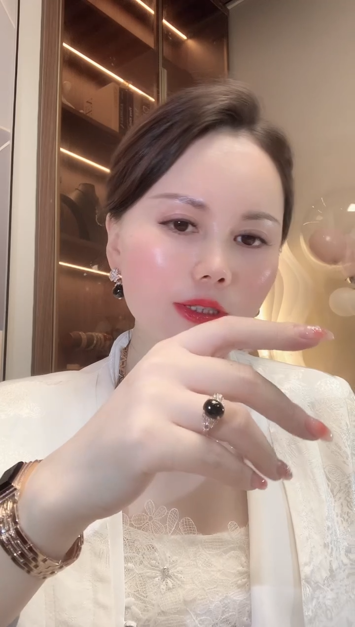 【闪购商品】翡翠戒指18K金镶嵌D23 翡翠