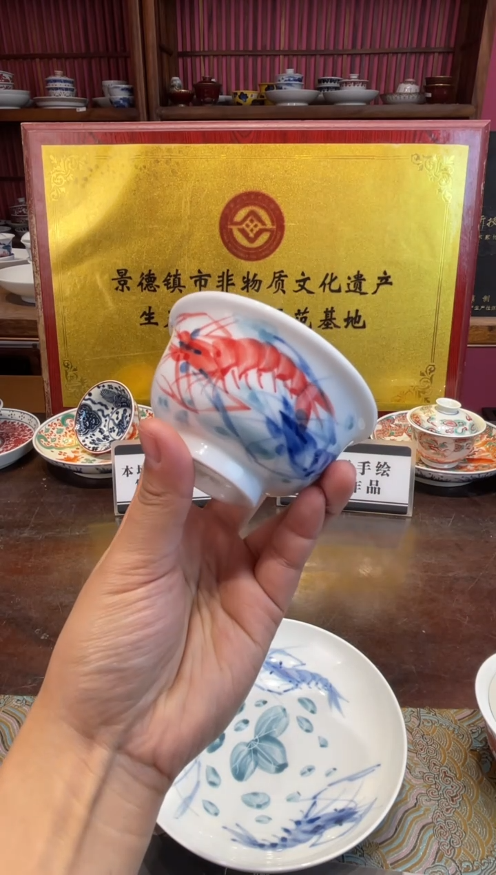 杯子瓷景德镇源头工厂生产，手工手绘