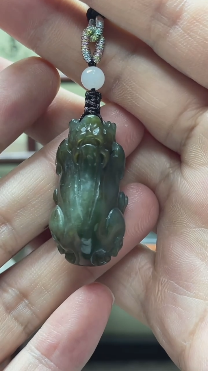 【闪购商品】和田玉颈饰未镶嵌貔貅吊坠沙枣青