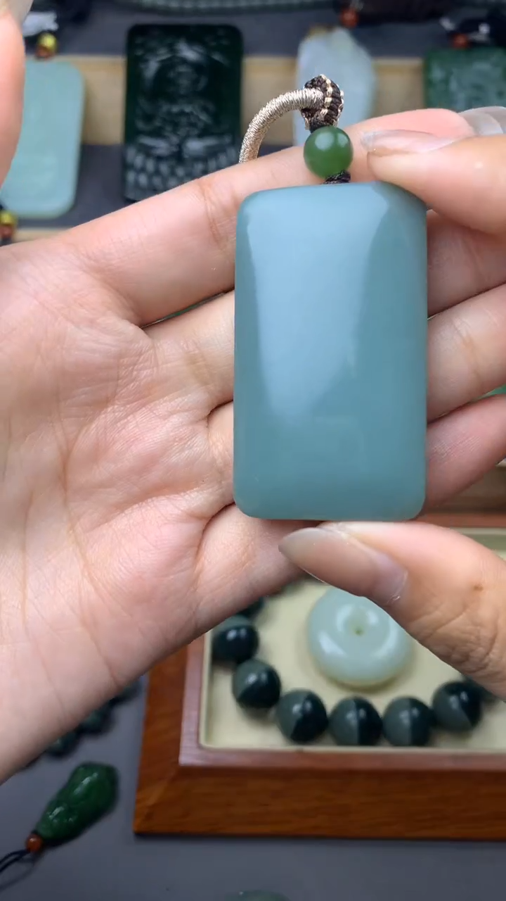 【闪购商品】定制和田玉挂件拍一发一不退不换