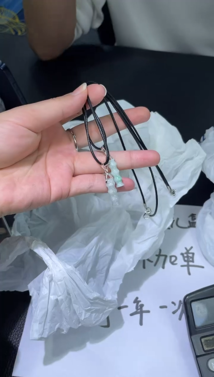 【闪购商品】定制翡翠未镶嵌DDH93206/多样性发一件