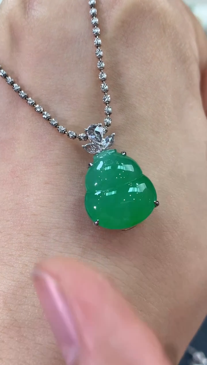 【闪购商品】翡翠吊坠(不含链)18K金镶嵌D10