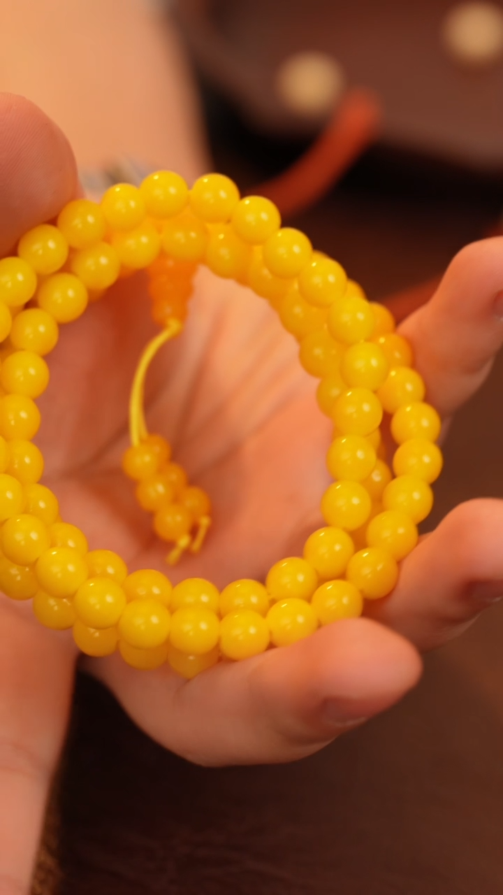 【闪购商品】柏香籽/百香籽吊坠     扎基 黄色108琉璃