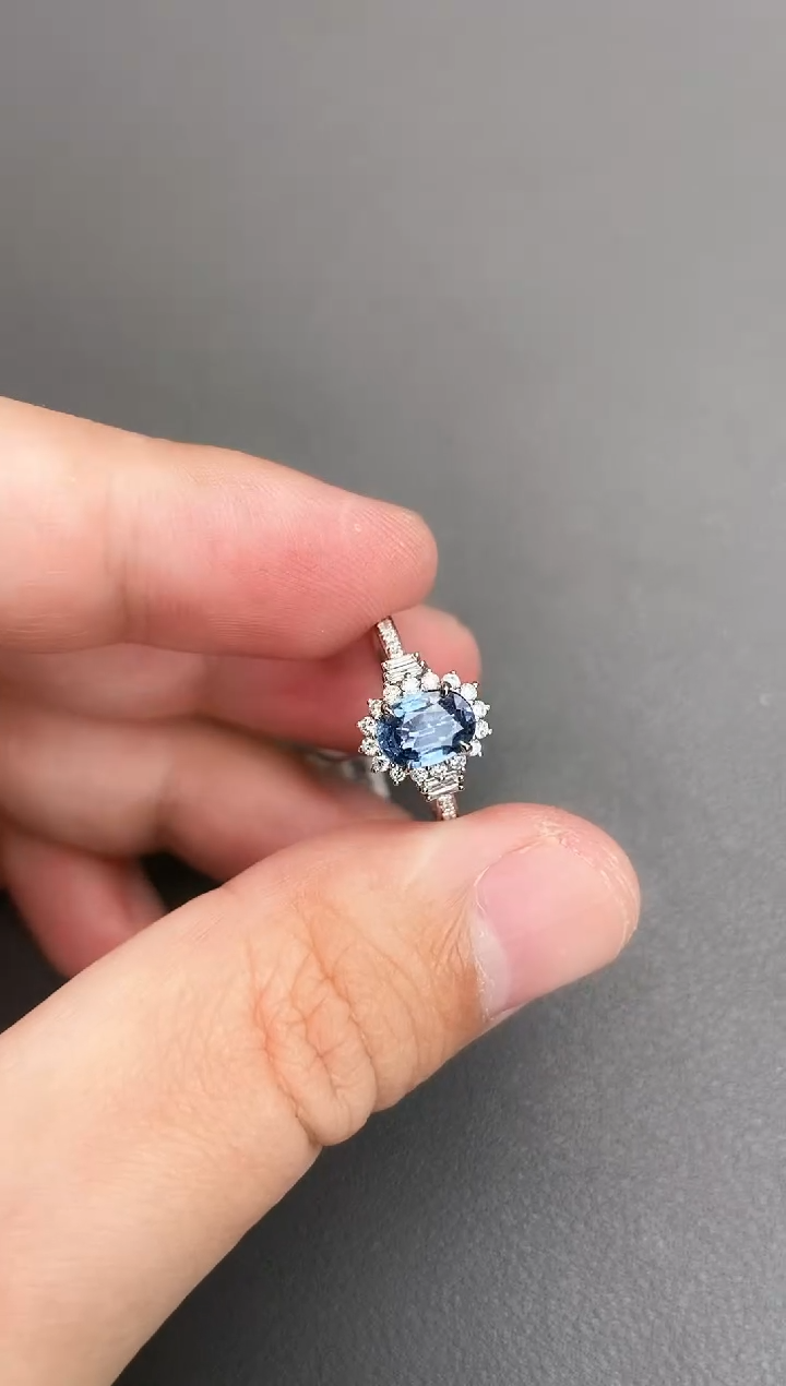 戒指蓝宝石18K金镶嵌1.0ct以上/矢车菊/七天鉴赏
