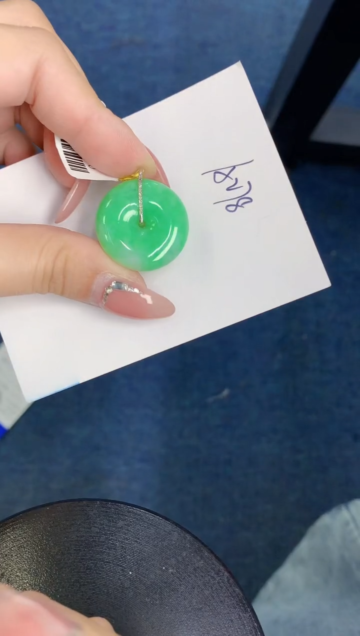 【闪购商品】翡翠颈饰18K金镶嵌000000000