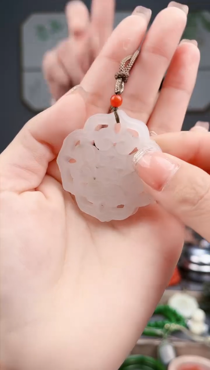 【闪购商品】和田玉颈饰未镶嵌多样性发货拍一单发一个