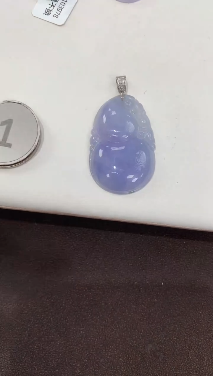 颈饰18K金镶嵌翡翠天然缅甸a货翡翠