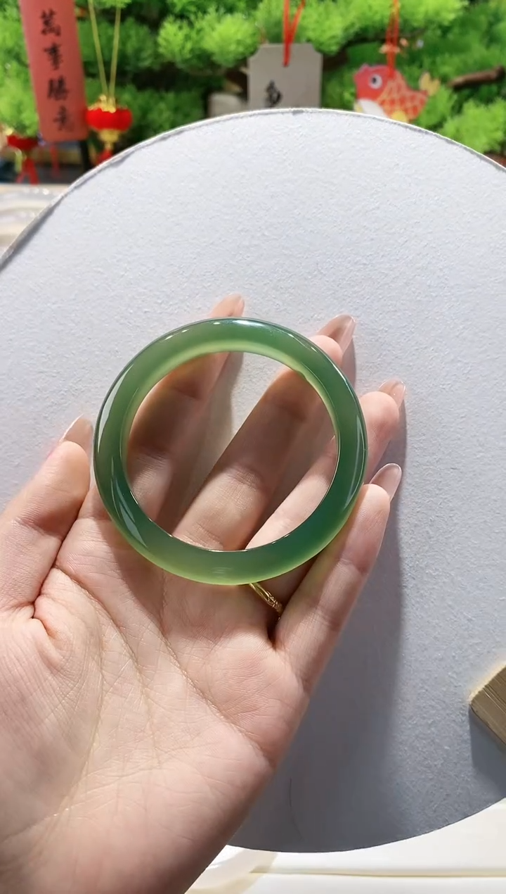 【闪购商品】玛瑙/玉髓手镯未镶嵌106-55