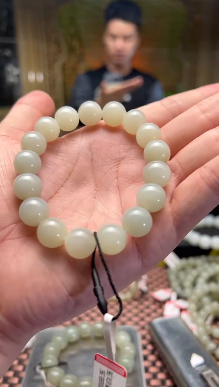 【闪购商品】和田玉手串未镶嵌且末料青白玉手串卡12