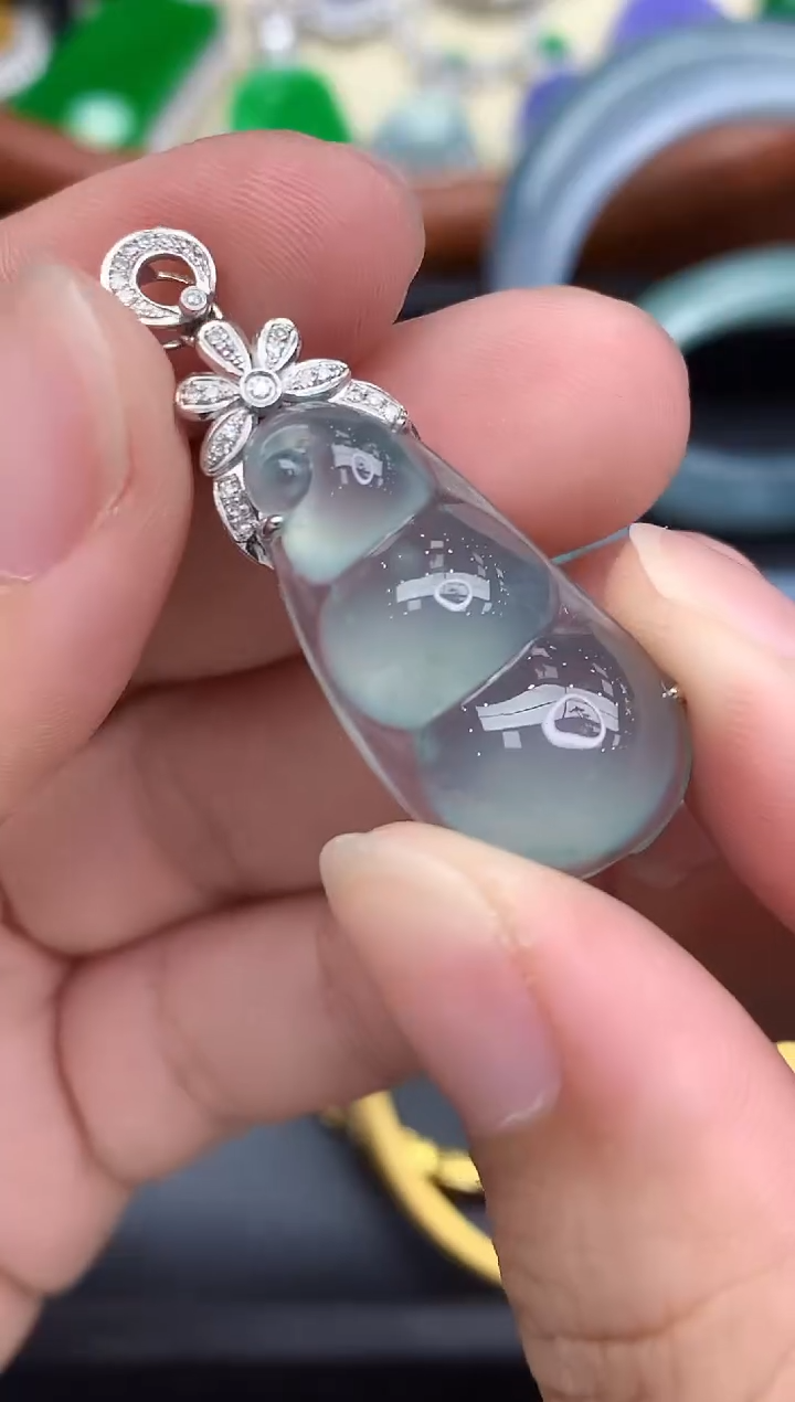 颈饰18K金镶嵌翡翠716-中国好珍宝