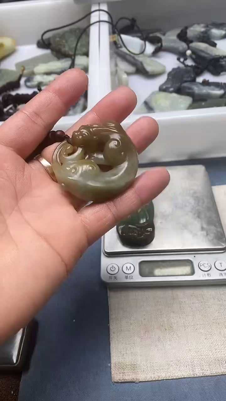 吊坠(不含链)未镶嵌和田玉1