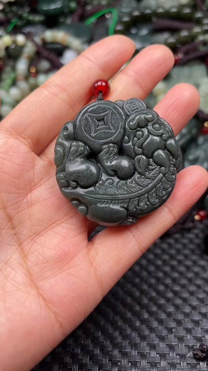 【闪购商品】和田玉颈饰未镶嵌.