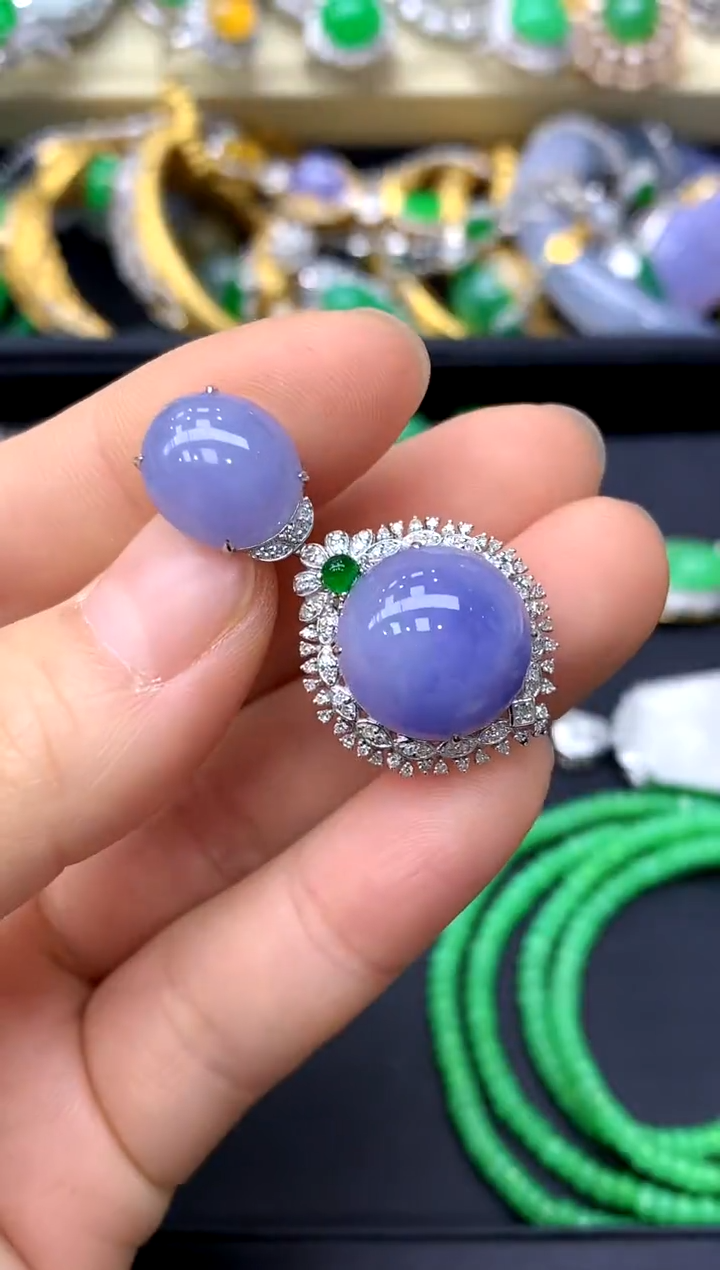 颈饰18K金镶嵌翡翠460-中国好珍宝