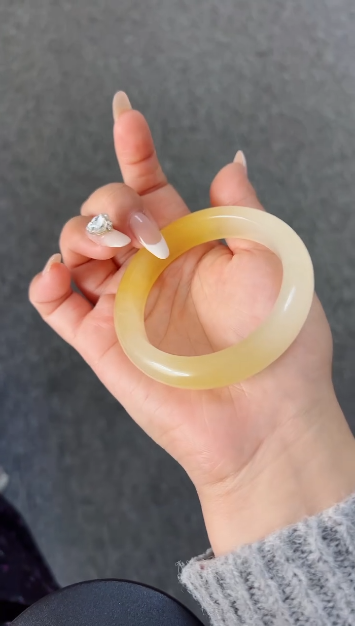 【闪购商品】石英质玉手镯未镶嵌364-59