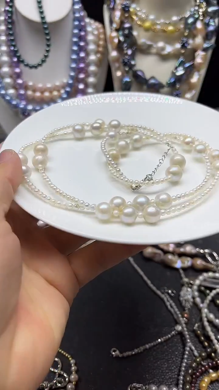 颈饰未镶嵌淡水珍珠多人