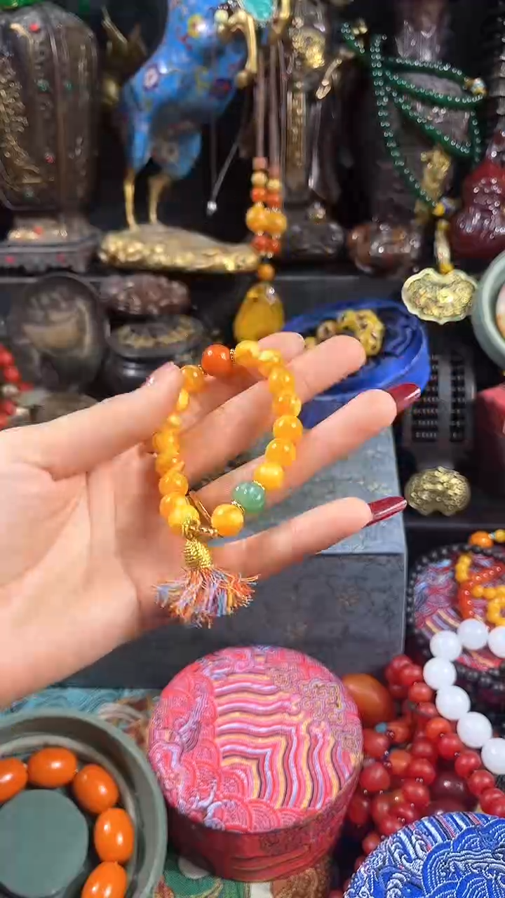 【闪购商品】蜜蜡手串未镶嵌【闪购商品】黄色蜜蜡手串1578