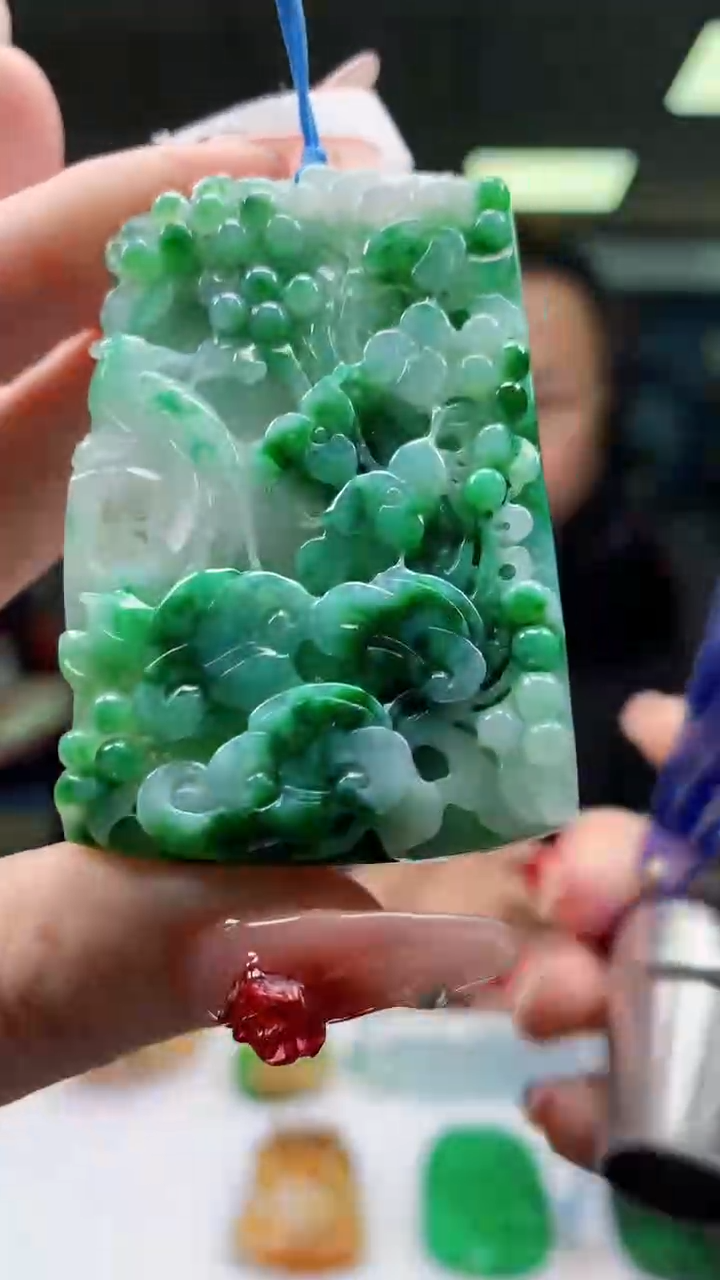 【闪购商品】定制翡翠未镶嵌1052ry-毛货挂件