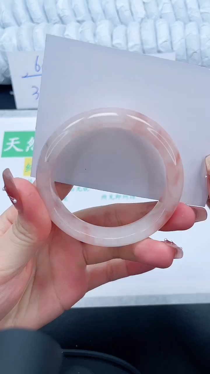 【闪购商品】石英质玉手镯未镶嵌44-55