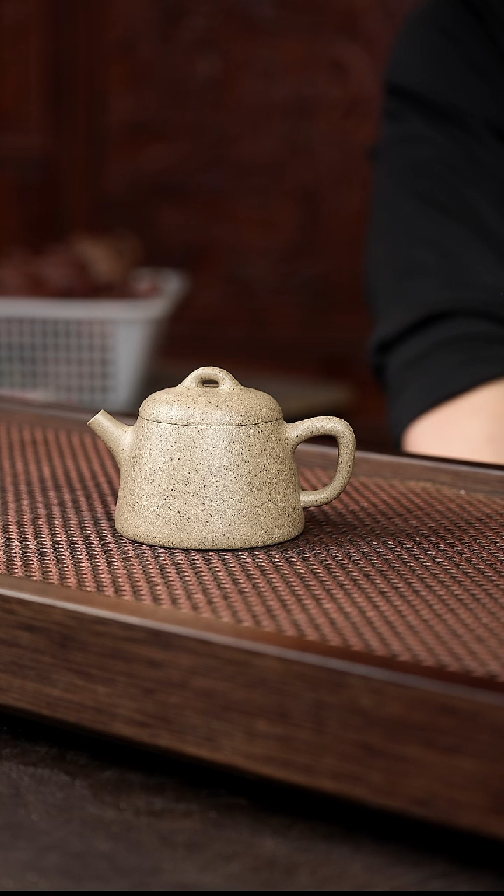 茶壶紫砂青降坡秦钟