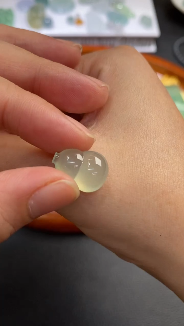 定制翡翠未镶嵌翡翠毛货~