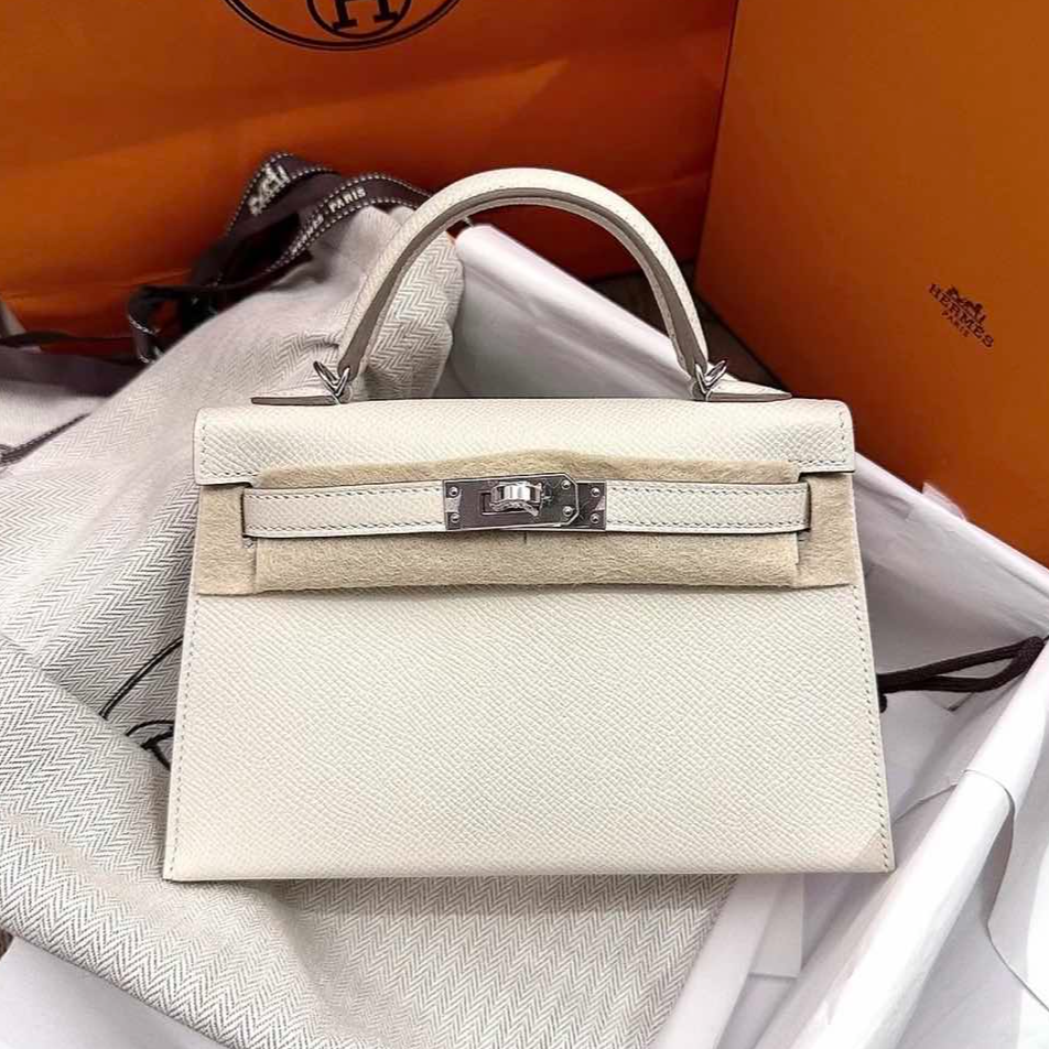 全新未使用 Hermes/爱马仕 小花6欢 mini kelly二代 奶昔白W刻包