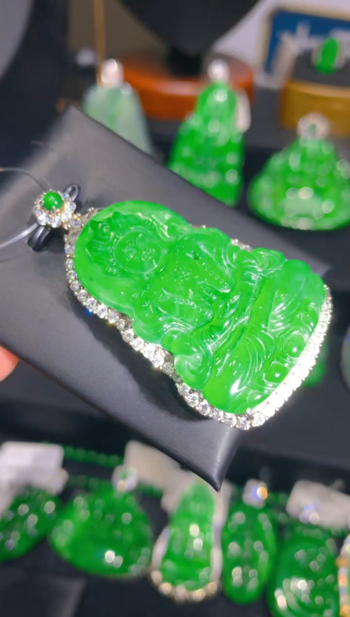 【闪购商品】翡翠颈饰银S925镶嵌78一季