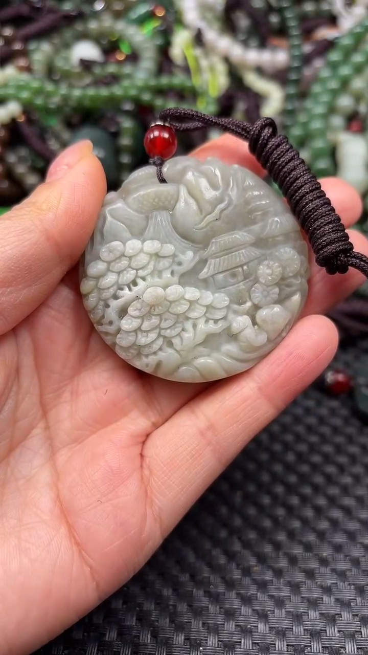 【闪购商品】和田玉颈饰未镶嵌1