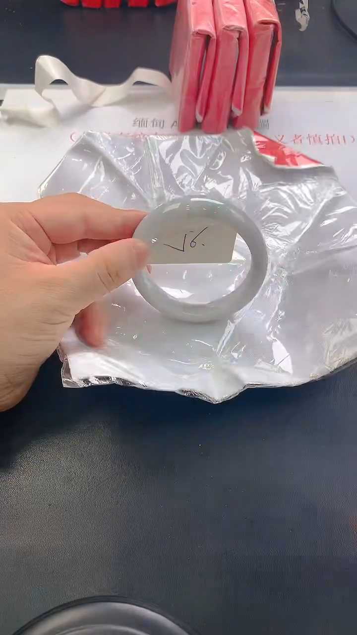 未镶嵌手镯翡翠17