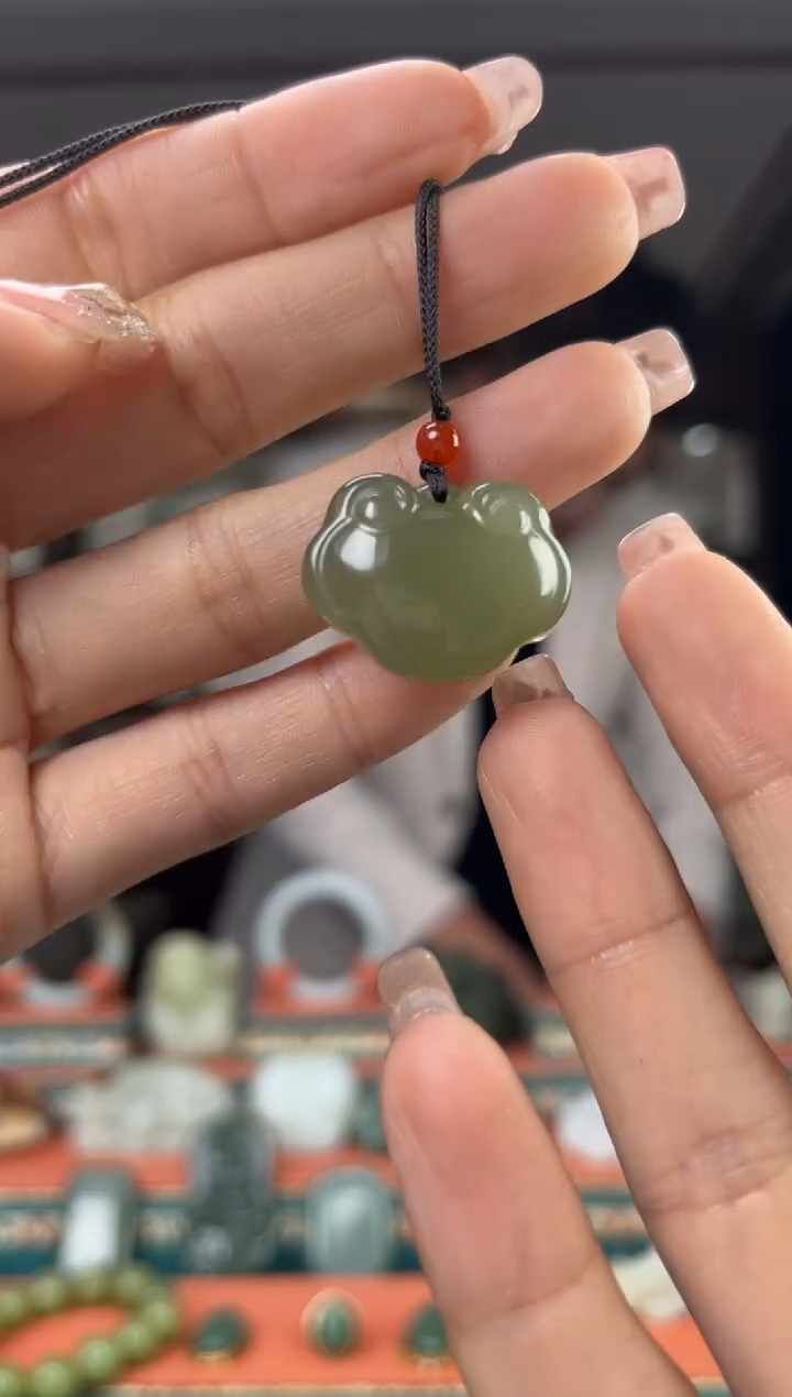 【闪购商品】和田玉颈饰未镶嵌1