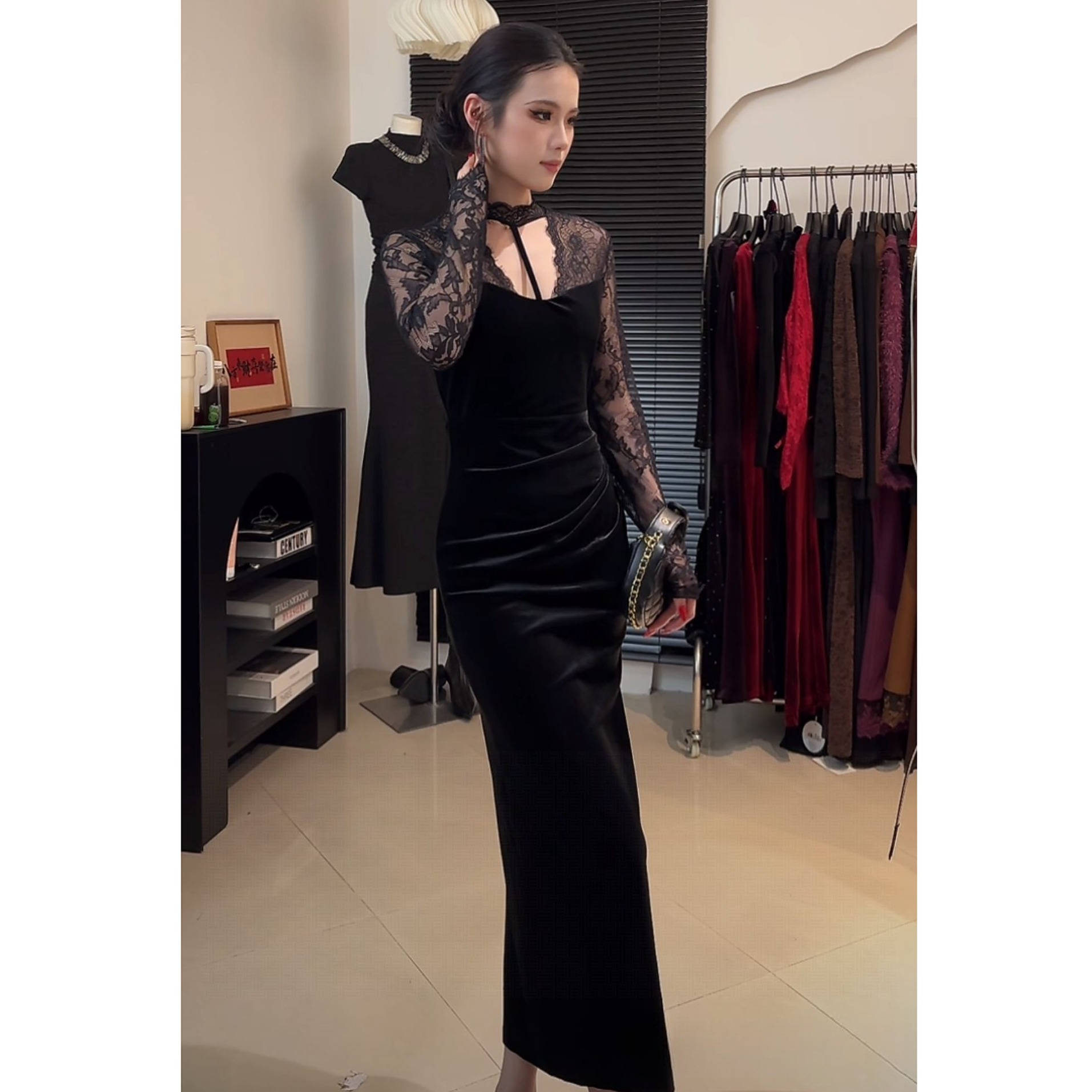 年会款-法式蕾丝挂脖V领设计丝绒连衣裙906