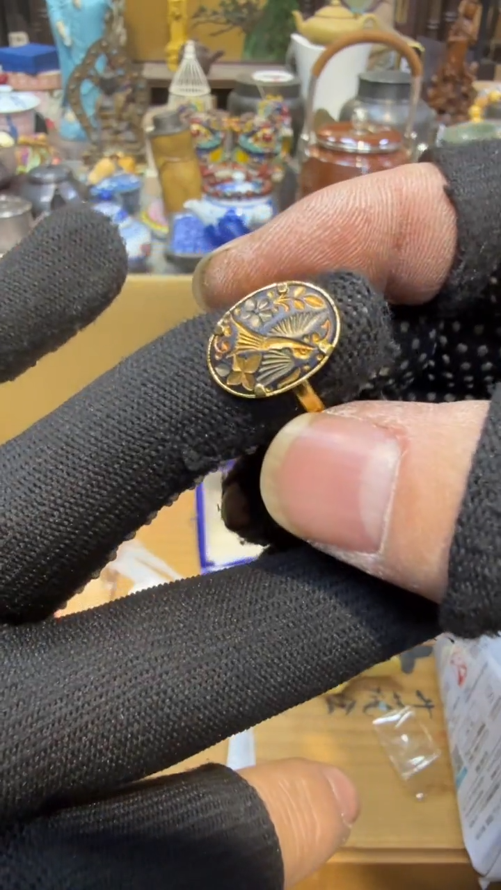 金属中古艺术工艺美术品