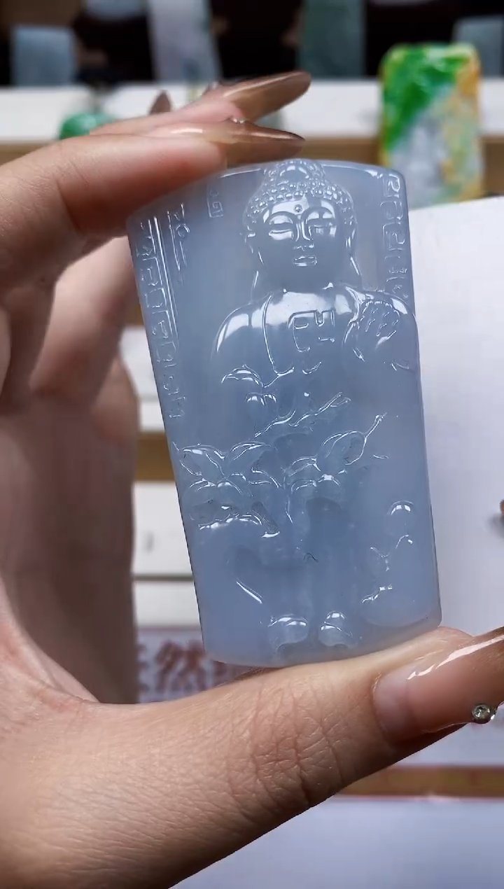 颈饰未镶嵌翡翠1