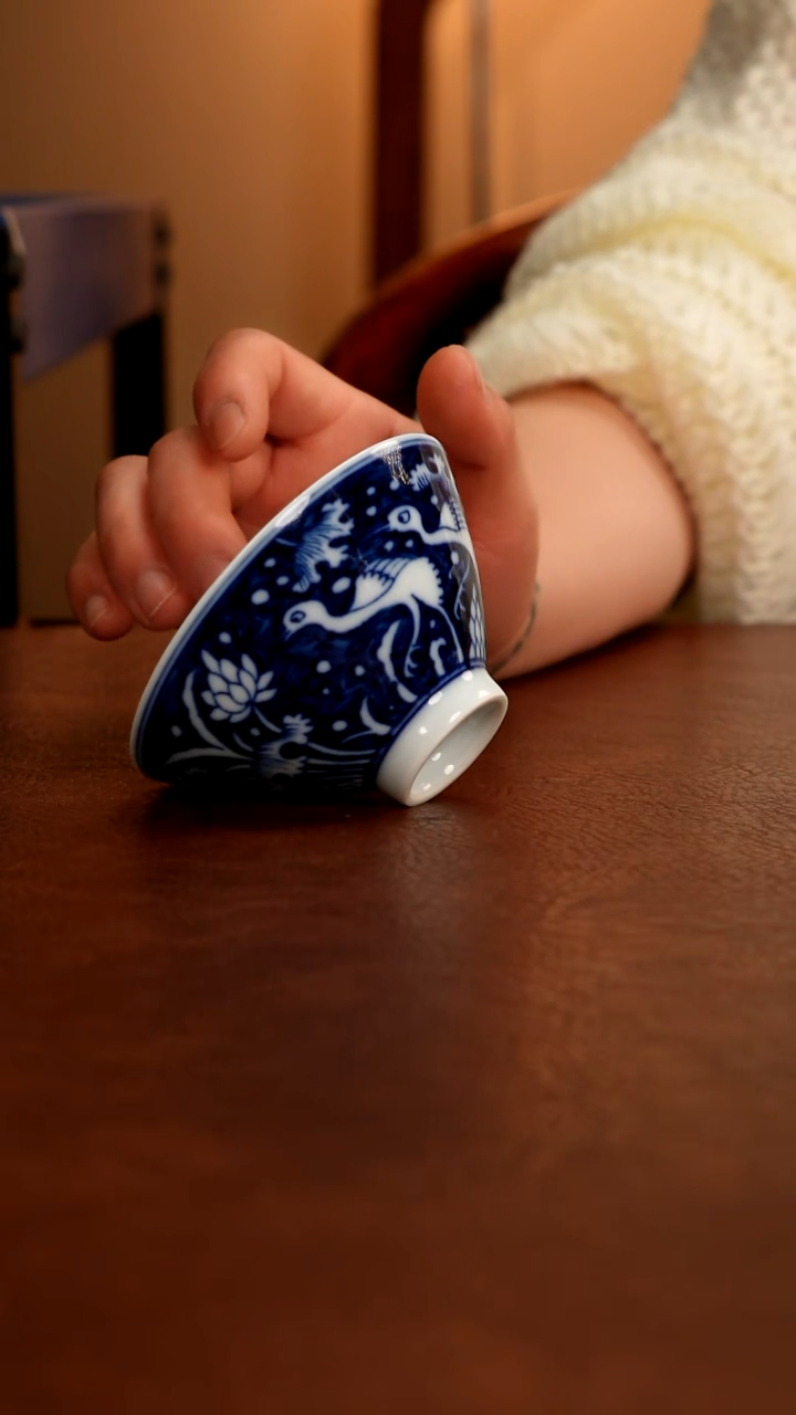 摆件陶景德镇瓷器，明成化青花瓷手绘茶具~