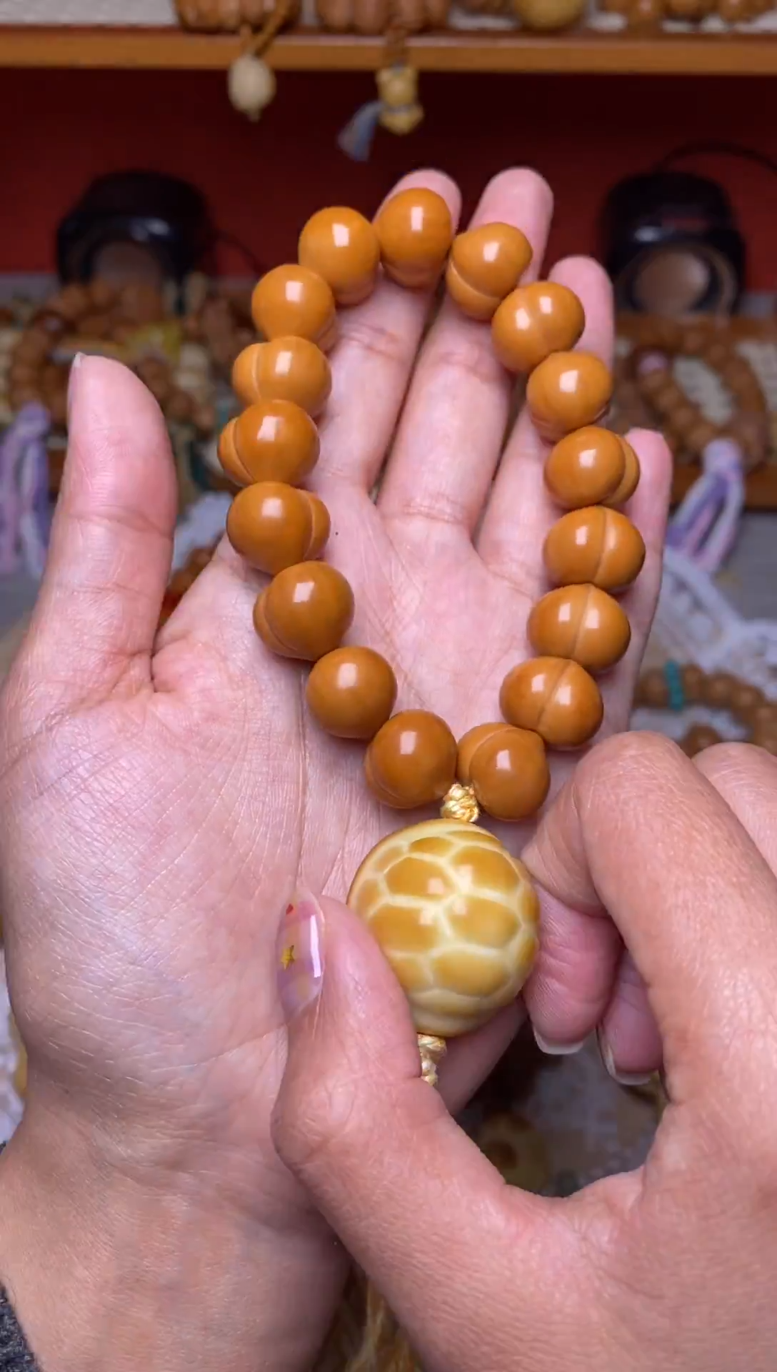 把件猴头核桃高定柯基屁桃➕富甲手持