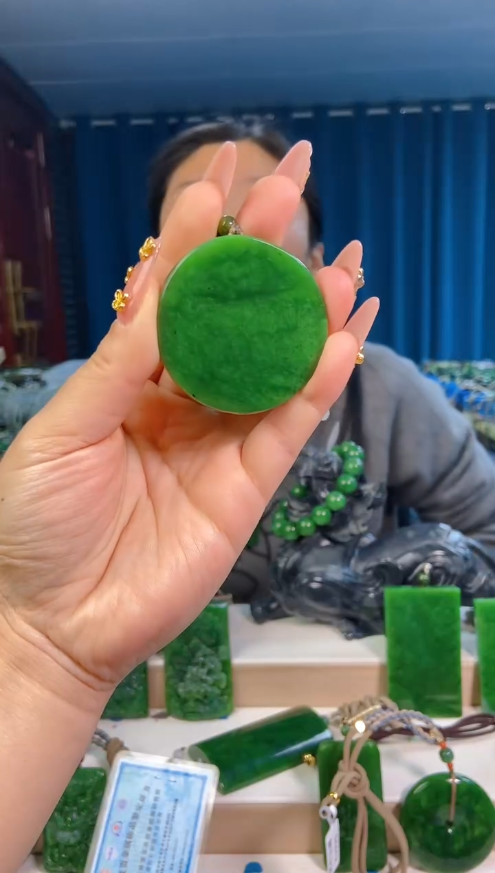 【闪购商品】和田玉挂件未镶嵌1