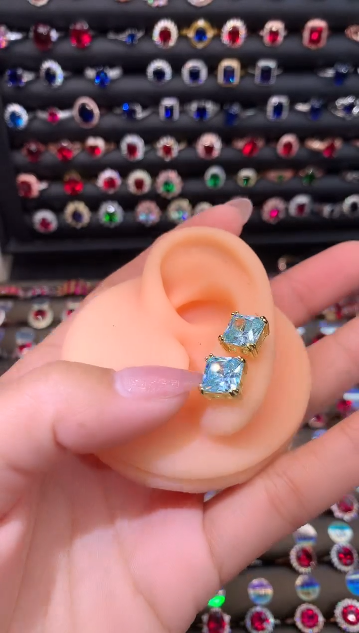 【闪购商品】海蓝宝石耳坠银S925镶嵌8