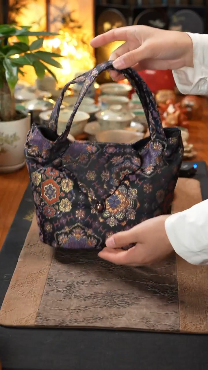 【闪购商品】遇春秋茶事包宝象花茶事包宝象花