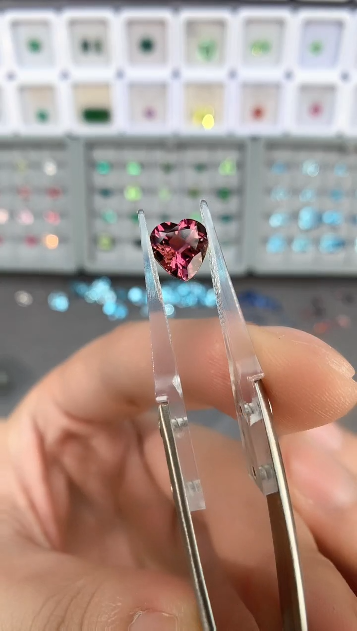 【闪购商品】定制碧玺裸石未镶嵌1.71ct