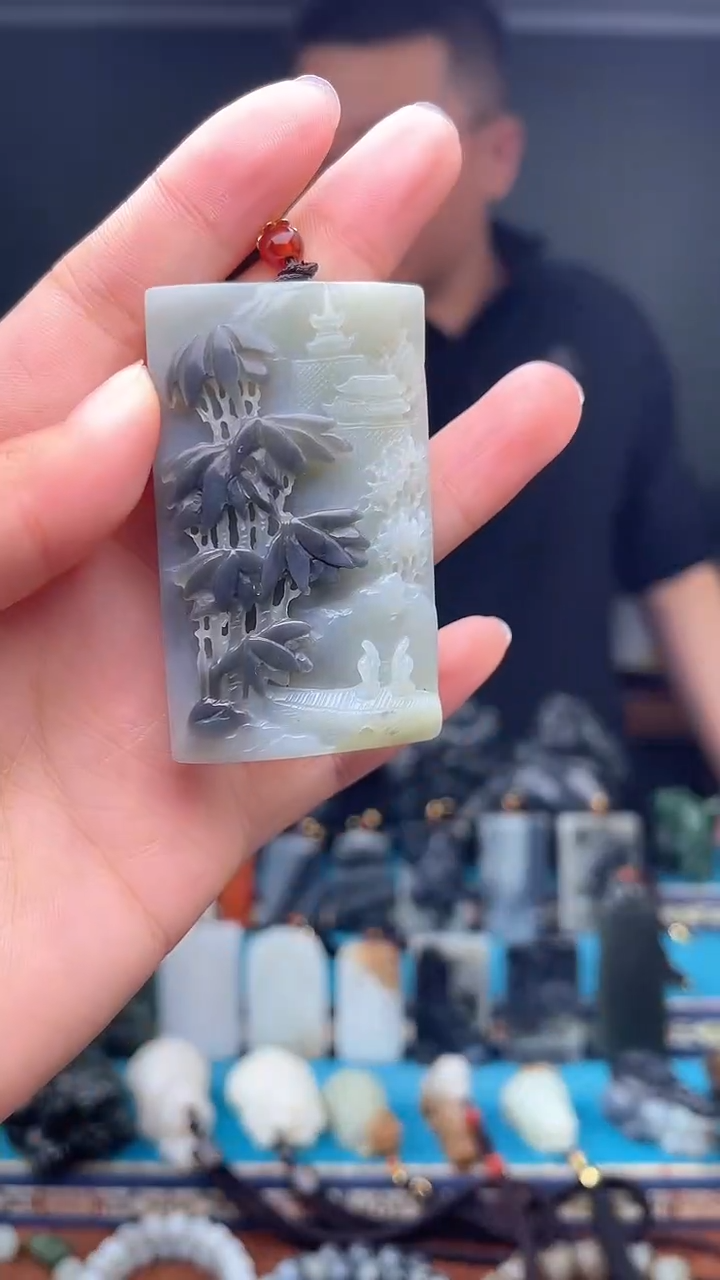 未镶嵌和田玉挂件1