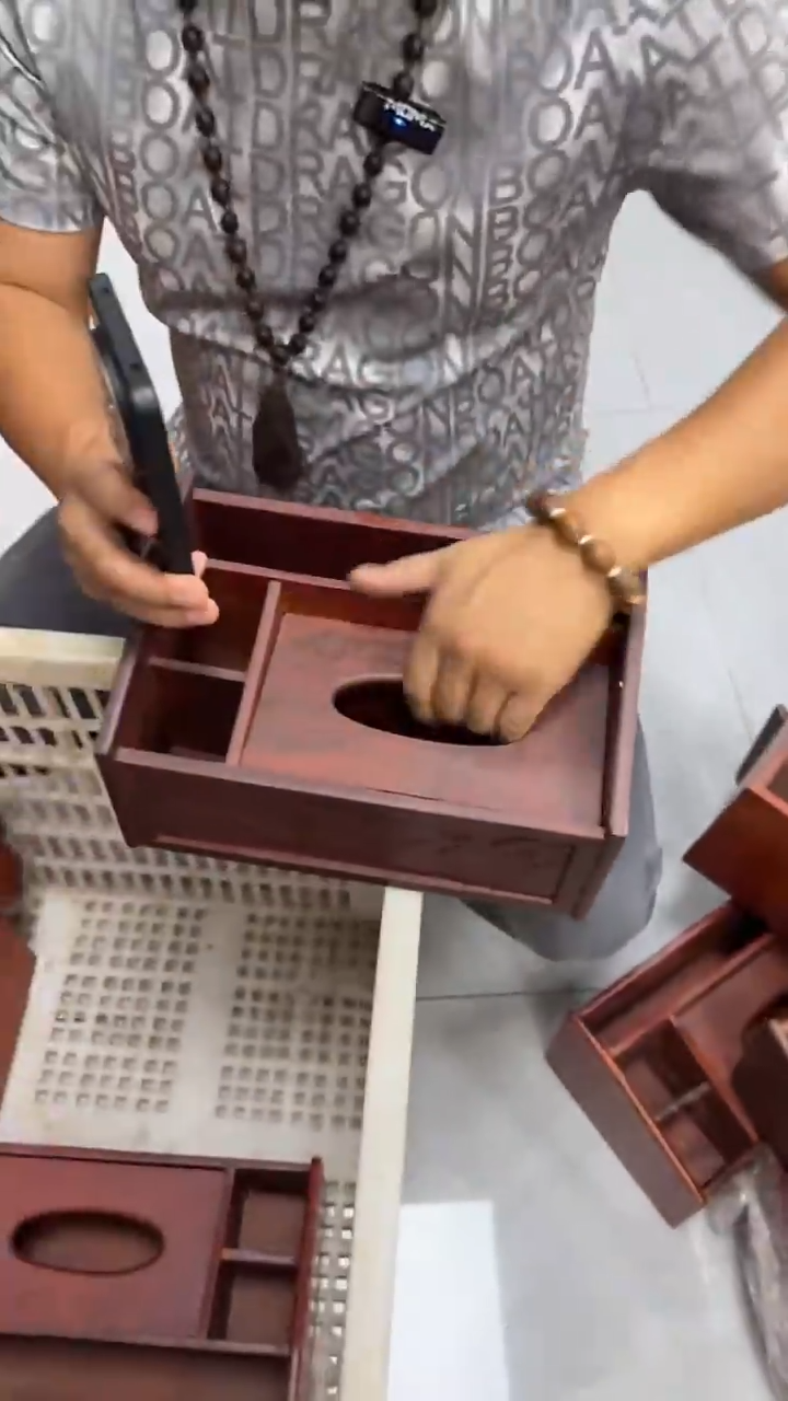 花梨木类木雕款工艺品88888888